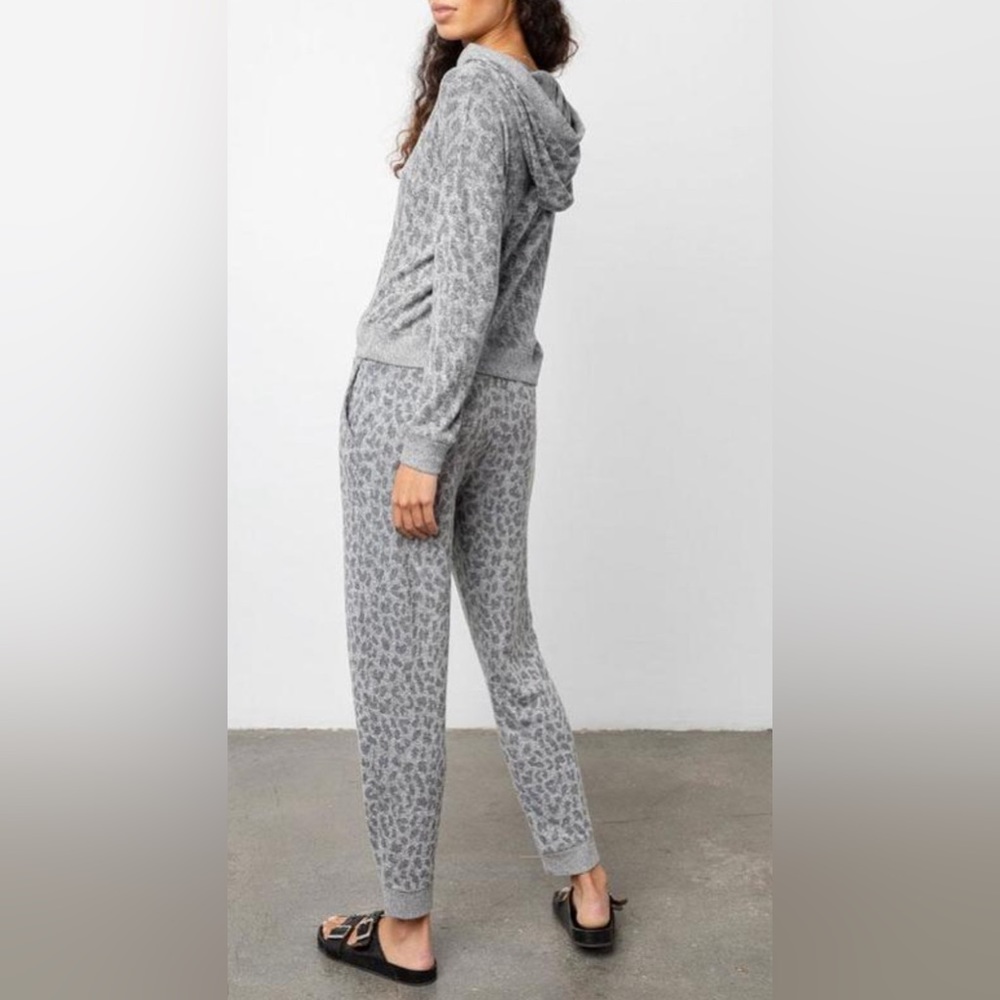 Rails Murray Leopard pullover sweater - Picture 3 of 9